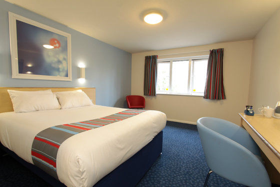 Travelodge London Barking Habitación foto