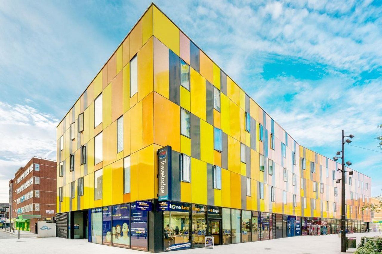Travelodge London Barking Exterior foto